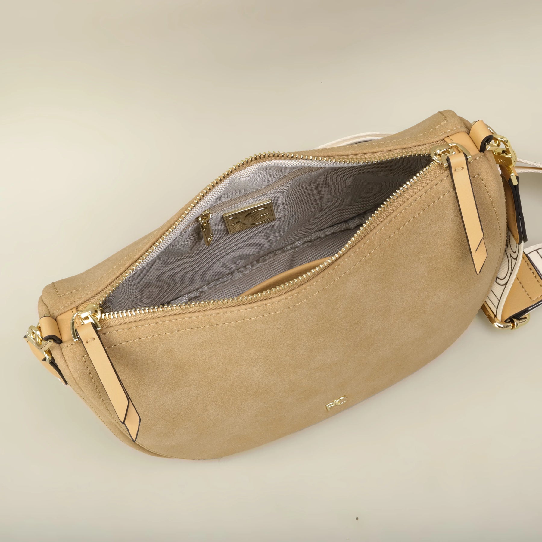 Classic Dumpling Shoulder Bag