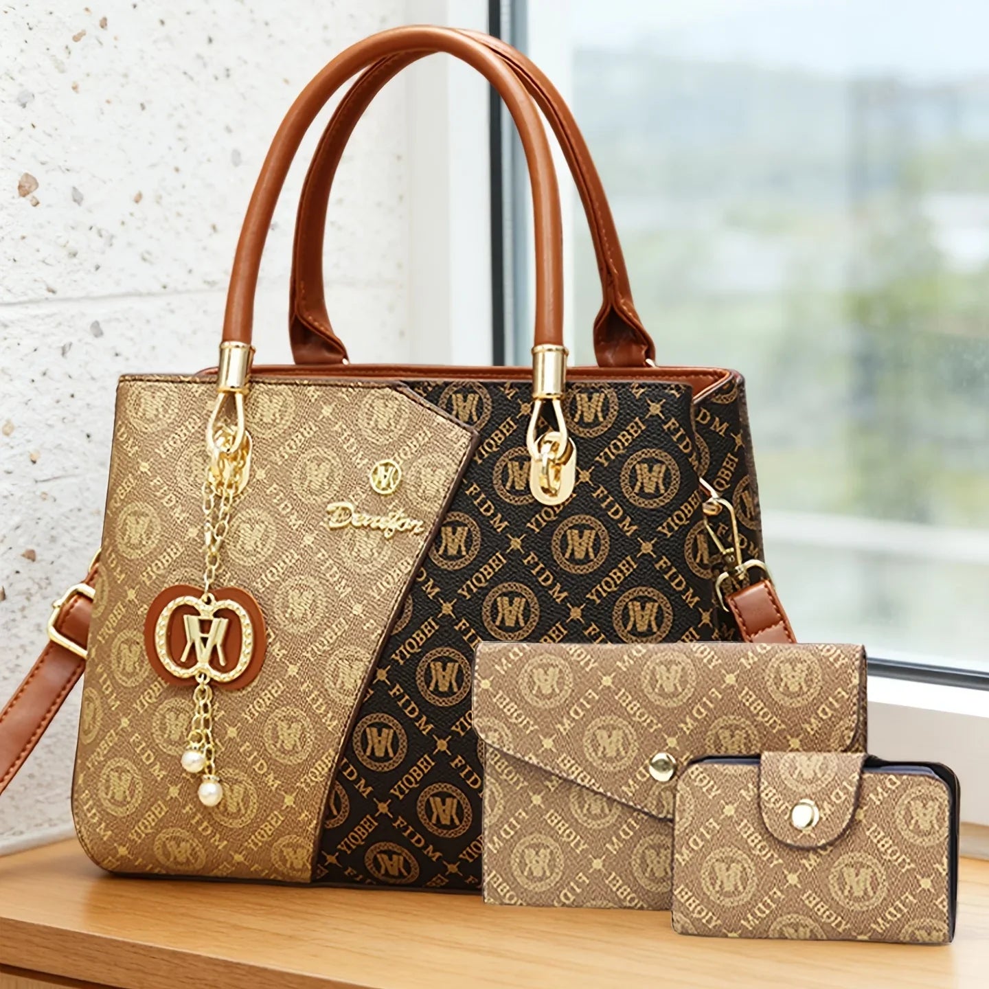 Premium Luxury Printed Large Capacity Commuter Handbag
