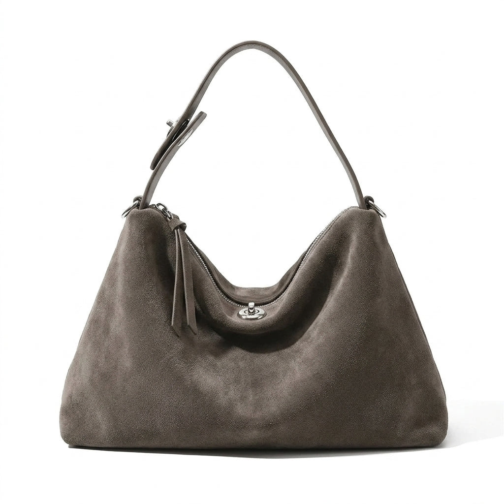 Matte Velvet Niche Shoulder Bag na cor Elephant gray em fundo branco