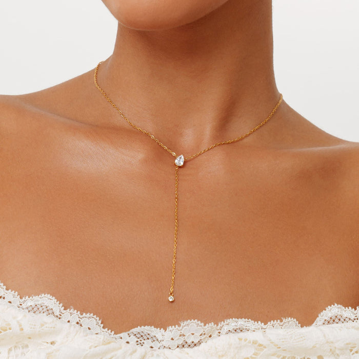 Laria Necklace